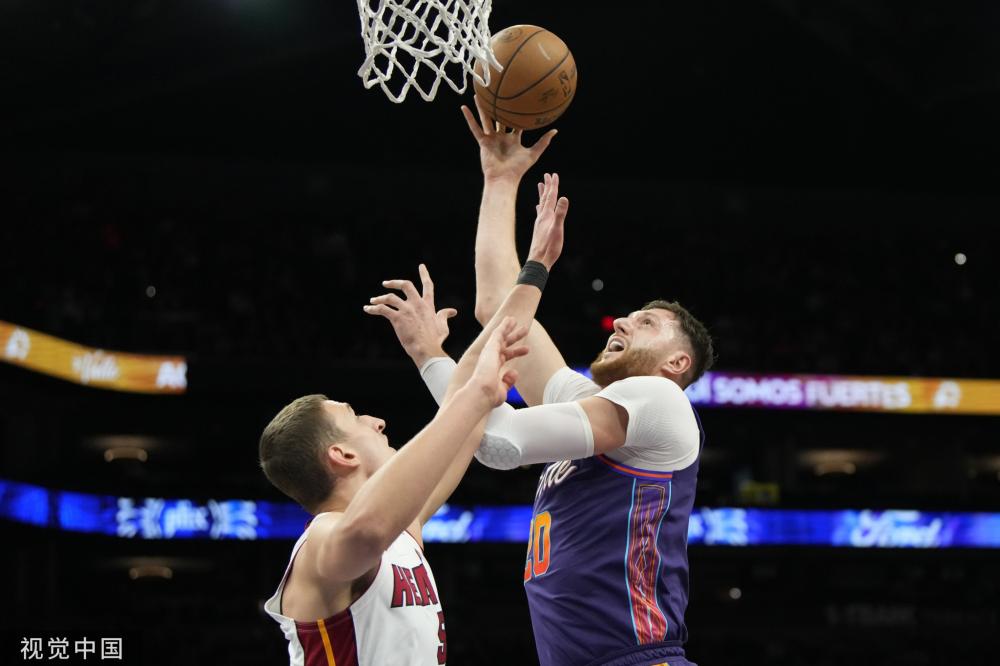 更是对巾帼 更是对巾帼