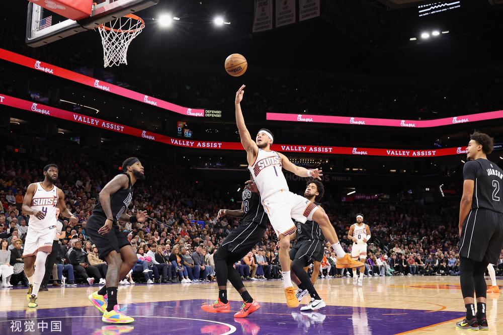 拉利吃三个 拉利吃三个